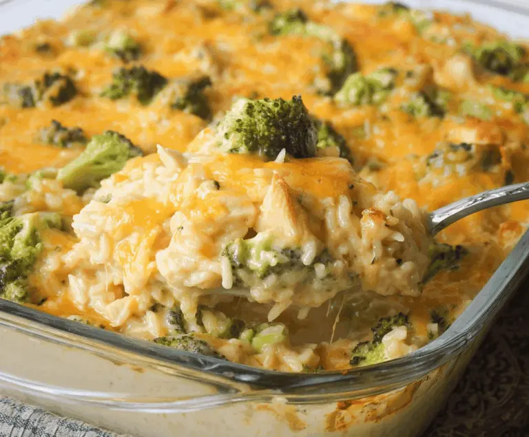 Creamy Chicken Broccoli Rice Cheese Casserole