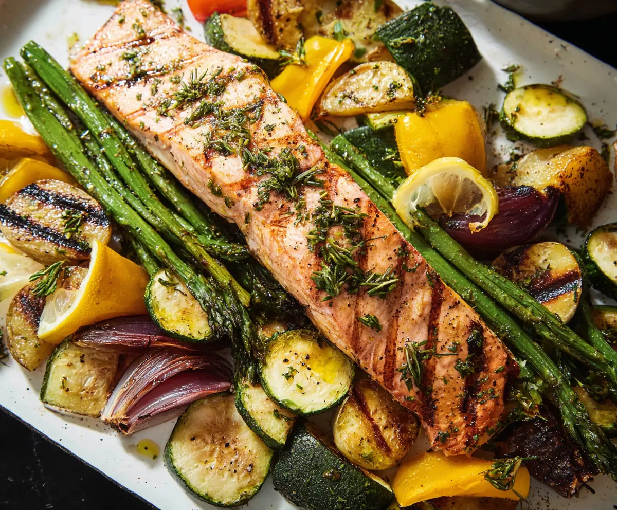 Easy Grilled Salmon with Veggies