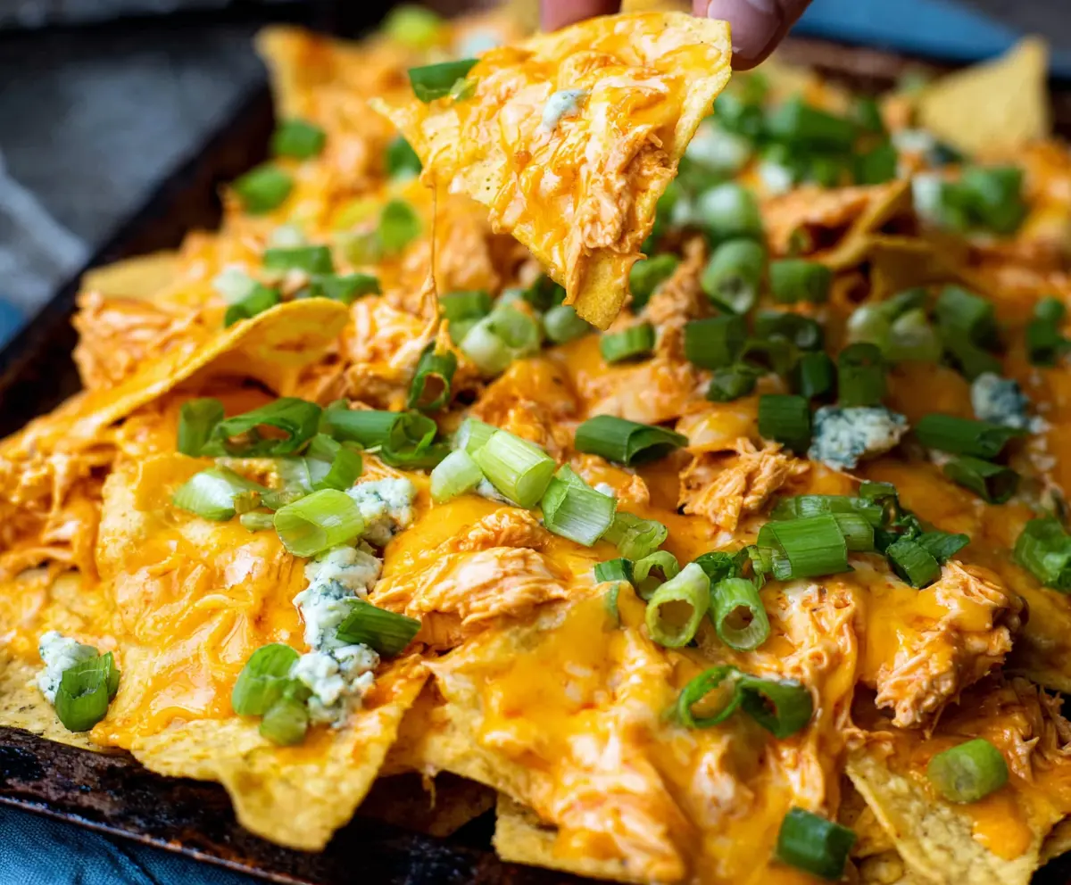 Easy Buffalo Chicken Nachos