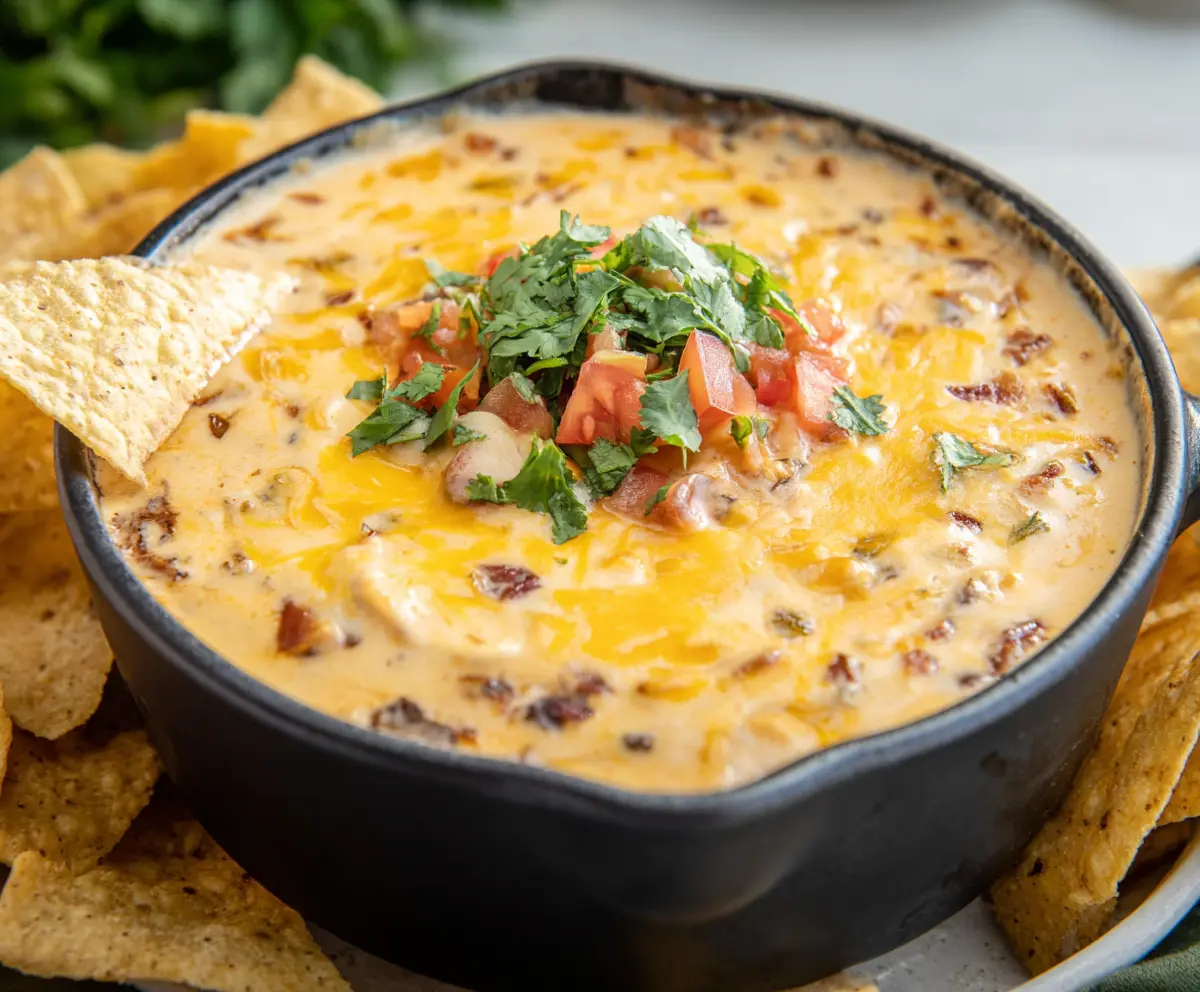 Easy Cowboy Queso Dip Recipe