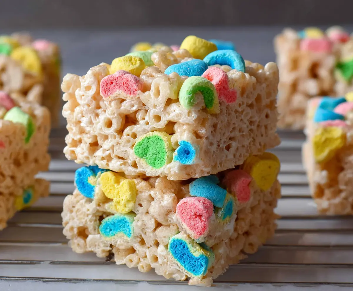 Easy Lucky Charms Rice Krispie Treats