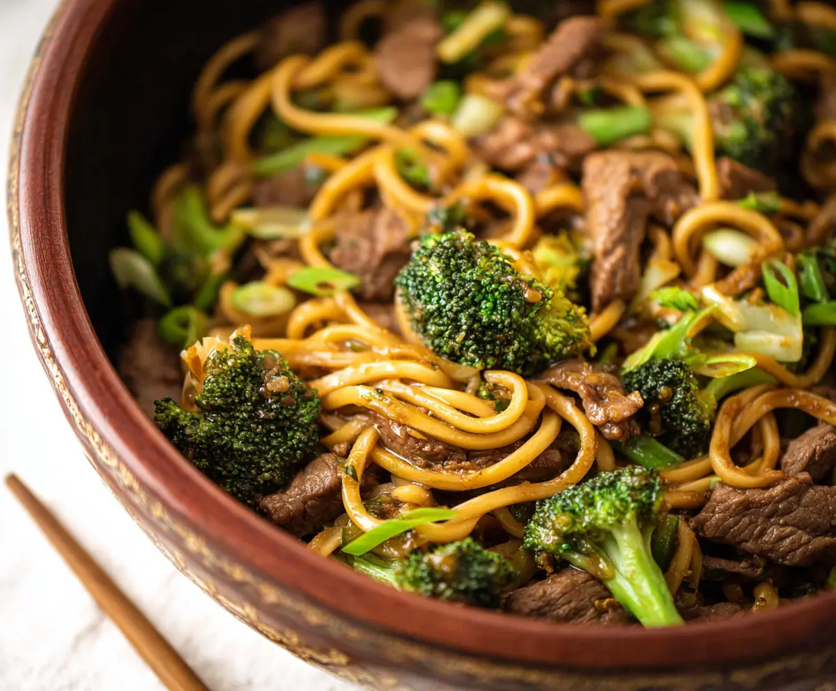 Easy Garlic Ginger Beef Noodles