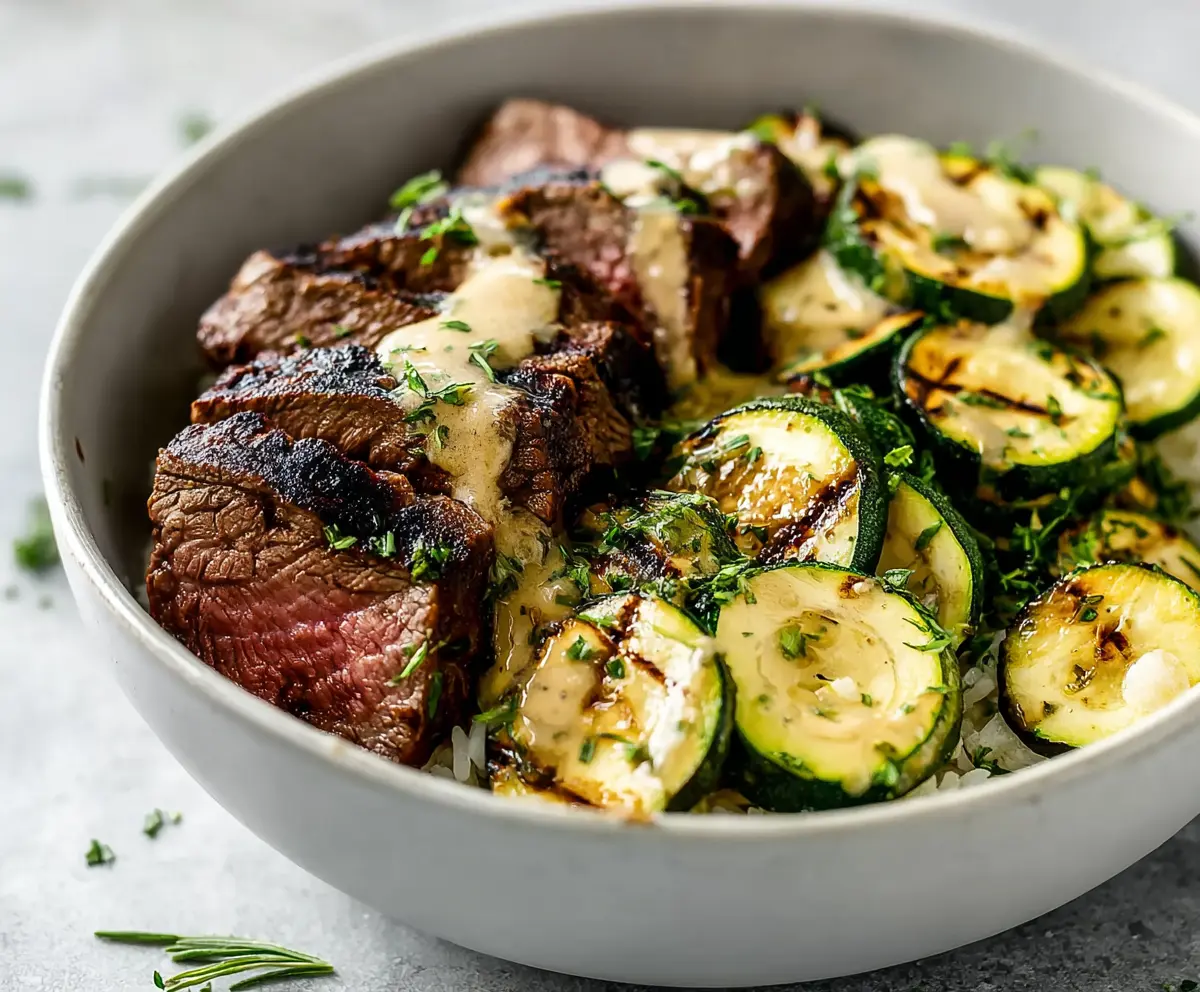 Easy Grilled Steak Bowl with Zucchini