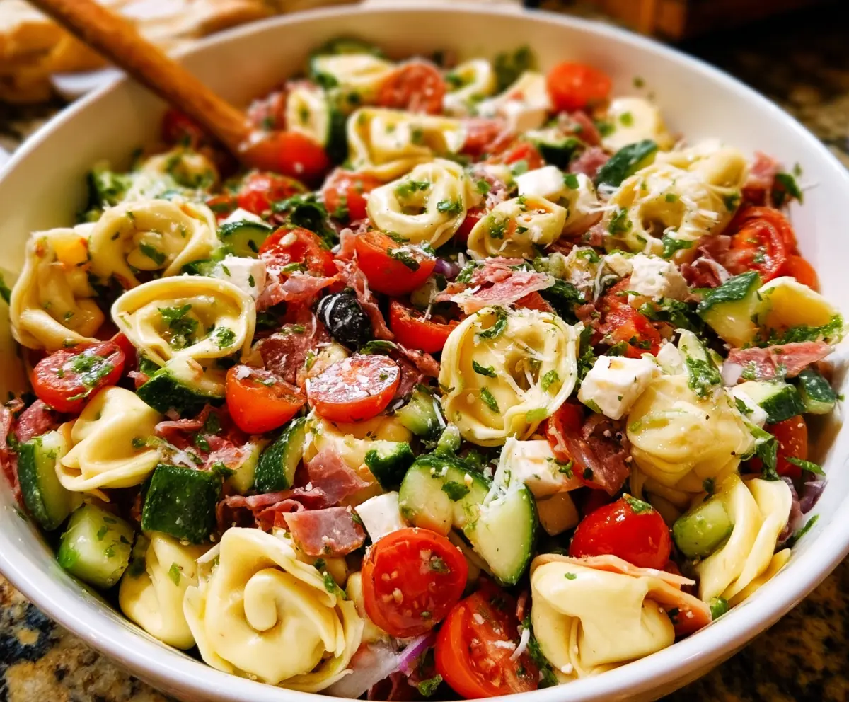 Easy Tortellini Pasta Salad Recipe